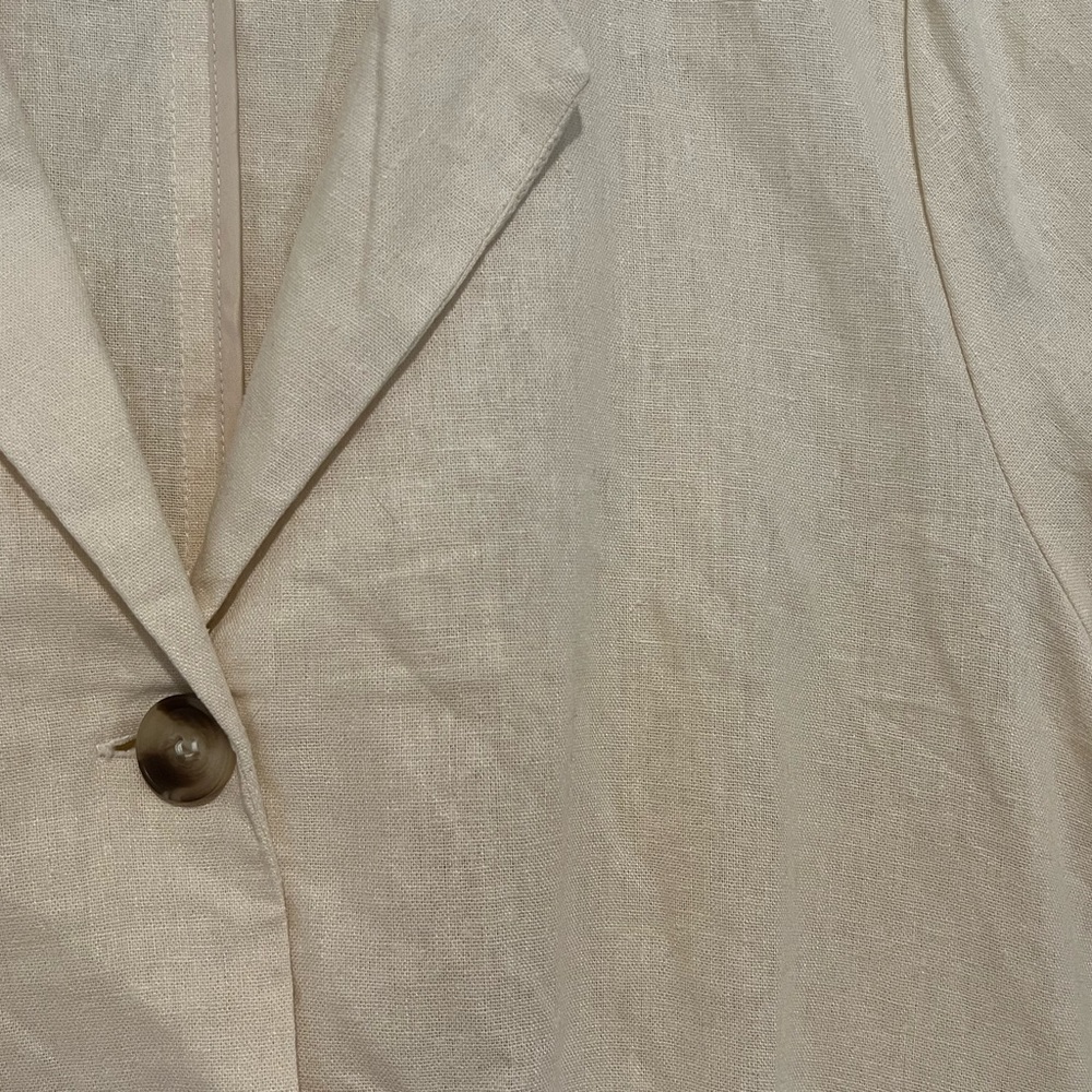 Linen blazer - Picture 3 of 4
